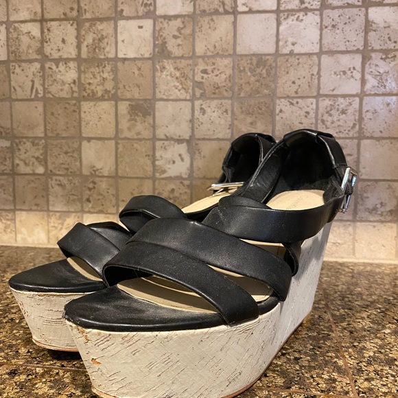 Calvin Klein wedges - Picture 2 of 2